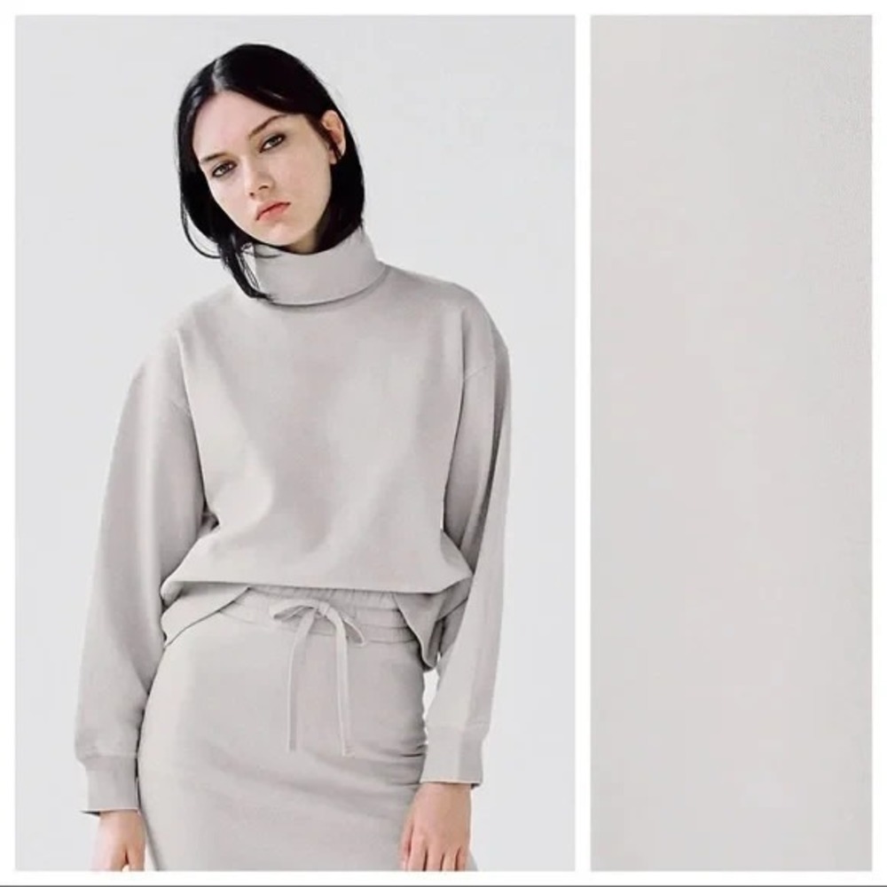 ZARA High Neck Sweatshirt Size Small Gray Ribbed Trim